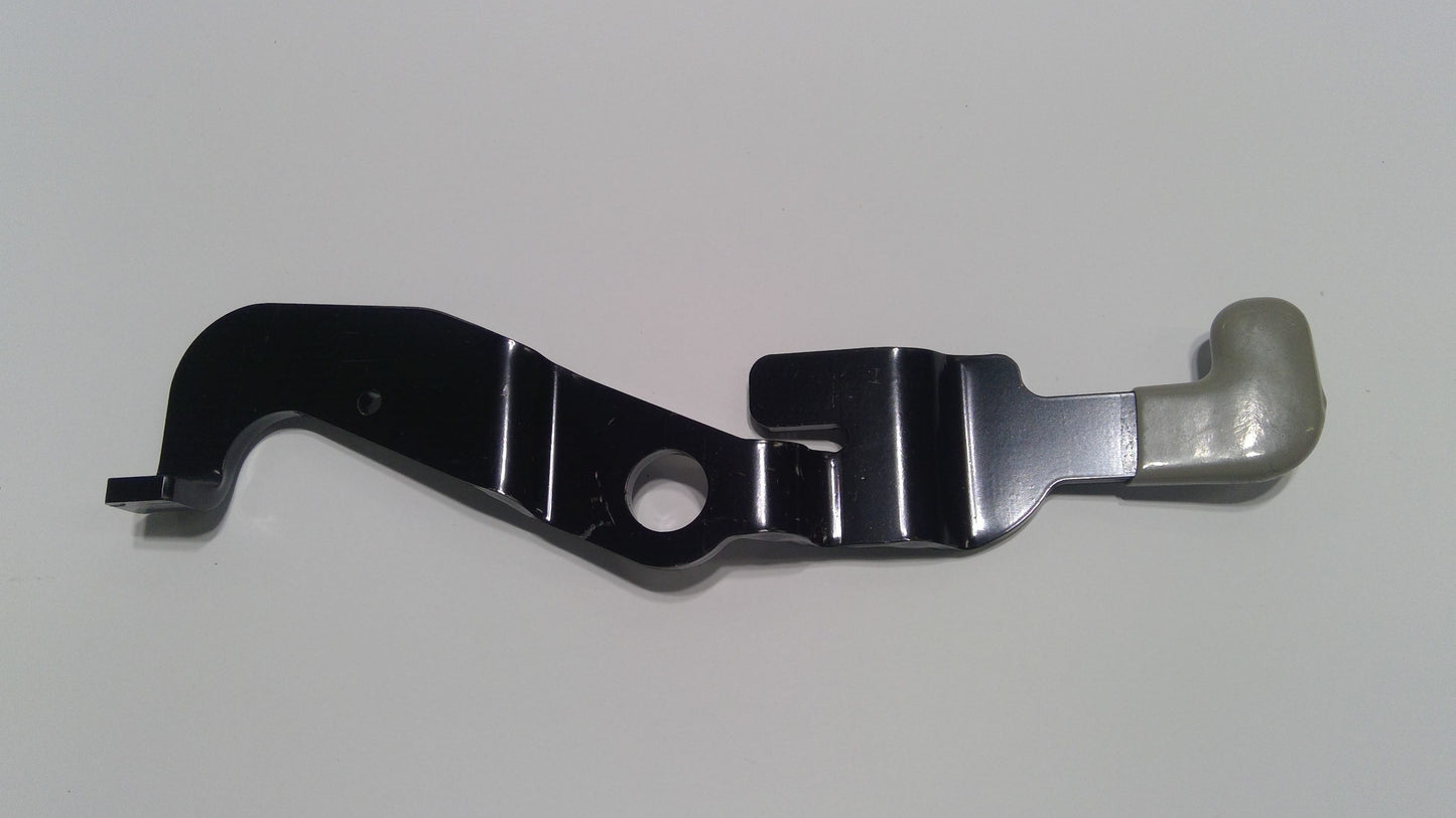 New OEM Genuine John Deere Lever, Part # R94555