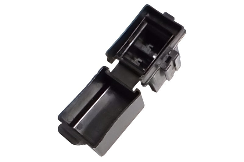 New OEM 1985-1988 Chevrolet Nova Electrical Block Connector, Part # 12066257