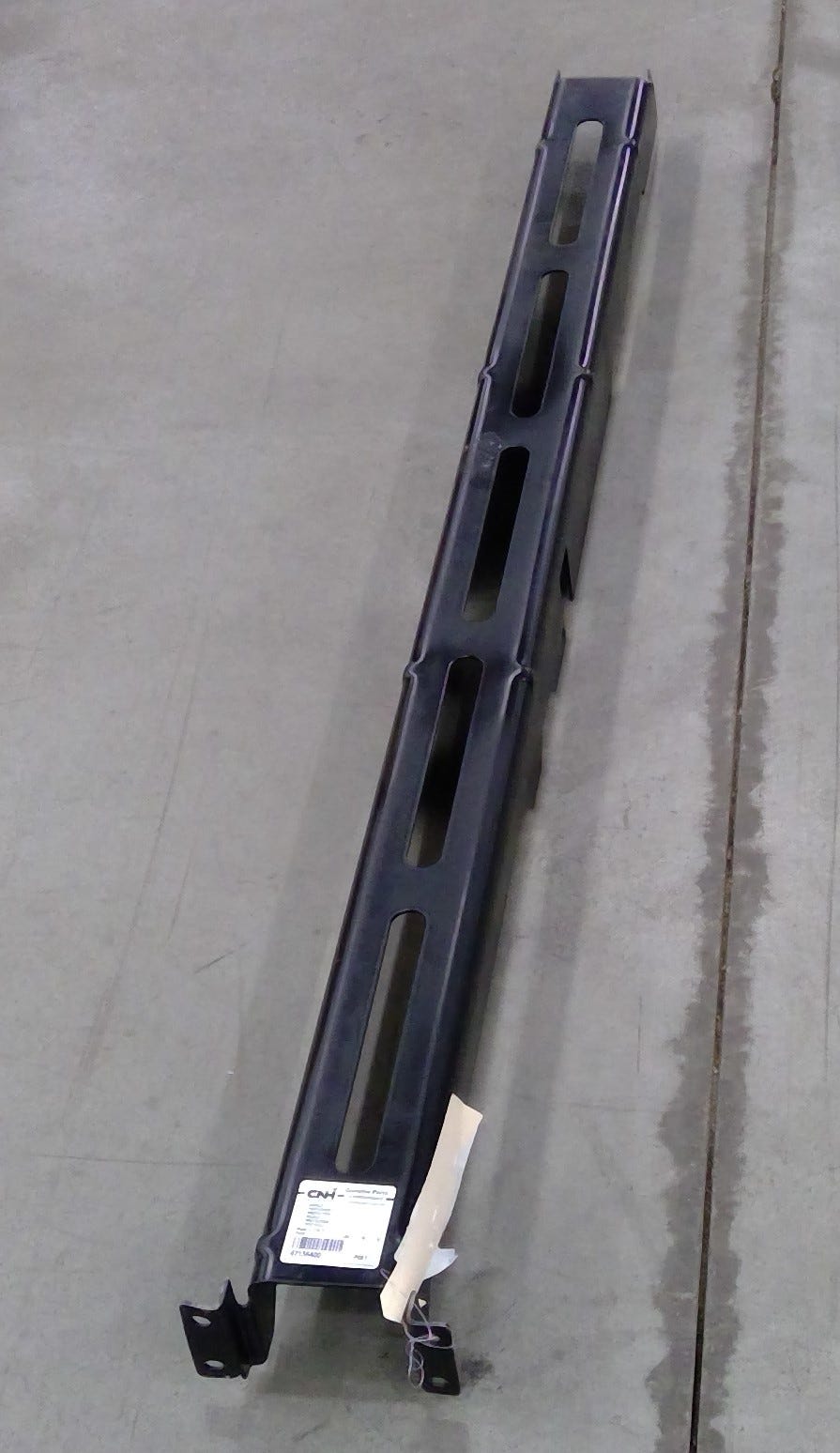 New OEM Genuine CNHi, Shield - Part # 47136400