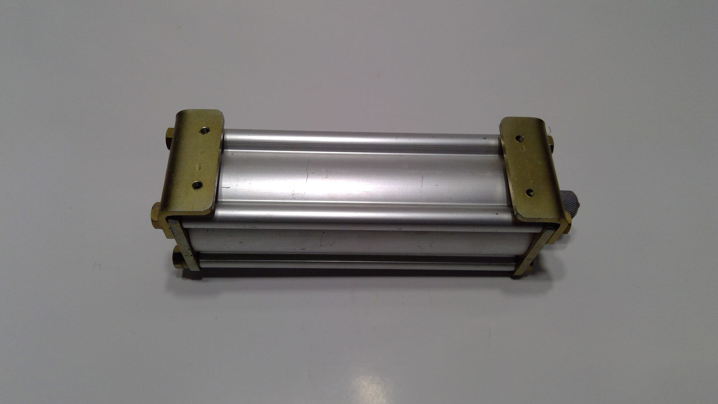 New OEM Genuine CNHi, Cylinder - Part # 84176598