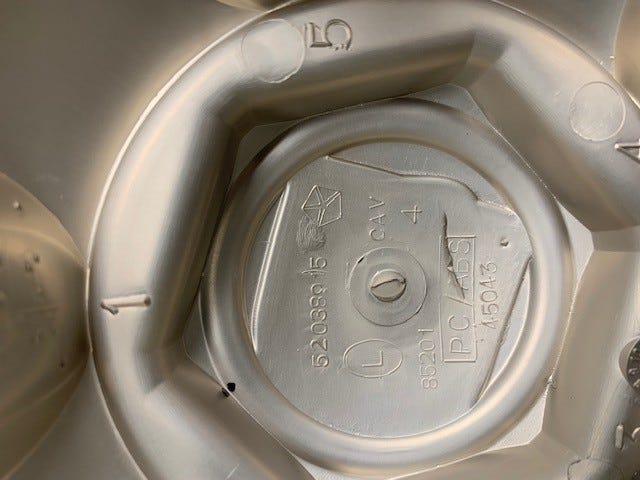 New 1998-2001 Fits Chrysler 1500 Wheel Center Cap - Part # 52038915