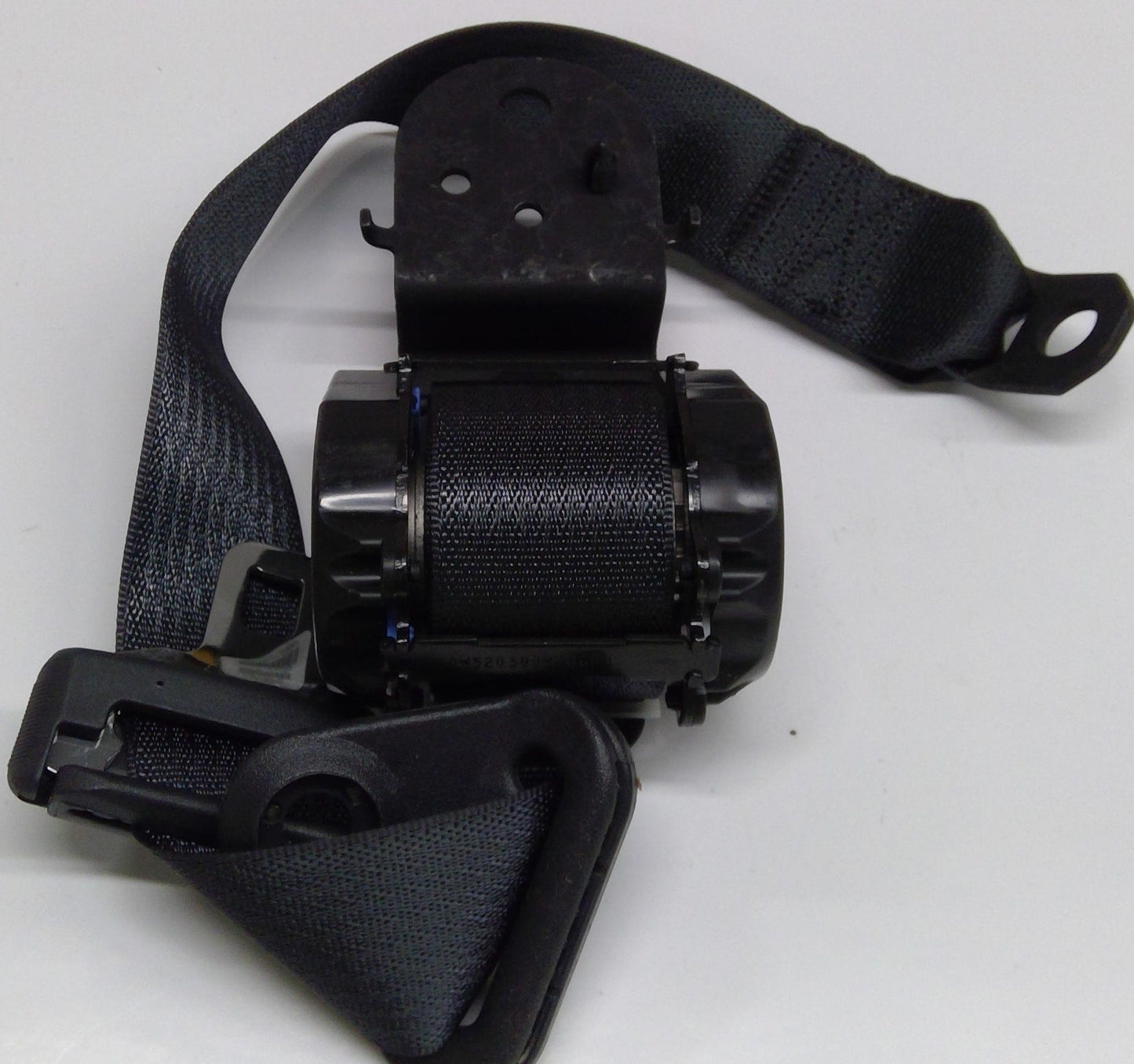 New 2004 Fits Chrysler Grand Cherokee Rear Outer Retractor Seat Belt Assembly - Part # 5GY04XDVAE