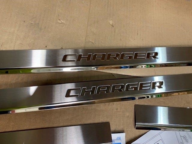 New Fits Chrysler Protector-Door Entry - Part # 82212155