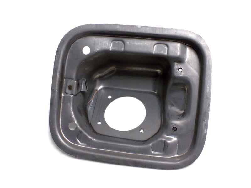 New OEM 1999-2004 Chevrolet Tracker Fuel Tank Filler Neck, Part # 30022044