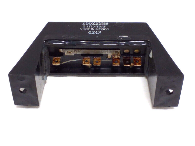 New OEM 1985-1988 Oldsmobile Toronado, 88, 98 Cooling Fan Assembly Relay, Part # 25522339