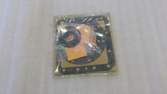 New OEM Genuine John Deere Gasket Kit, Part # AH213826