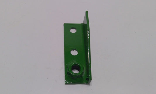 New OEM Genuine John Deere Bracket, Part # AN114900