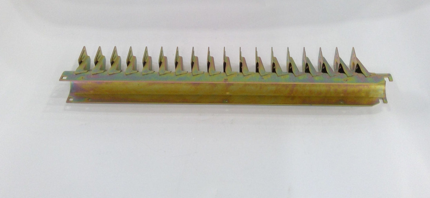 New OEM Genuine John Deere Holder, Part # AN194704