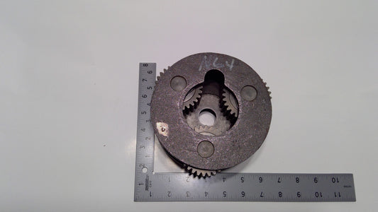 New OEM Genuine John Deere Planet Pinion Carrier, Part # AN203981