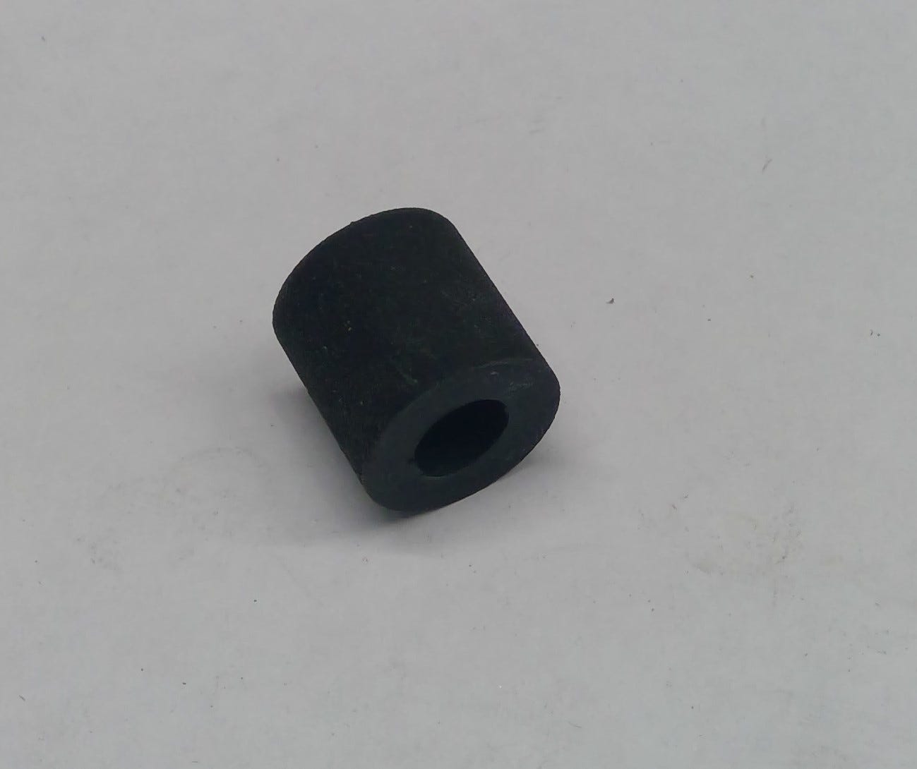 New OEM Genuine John Deere Pad, Part # B2562R