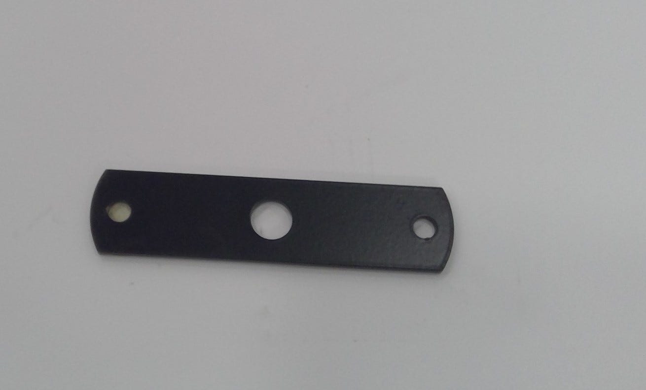 New OEM Genuine John Deere Bracket, Part # M135260
