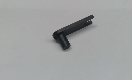New OEM Genuine John Deere Retainer, Part # M146086