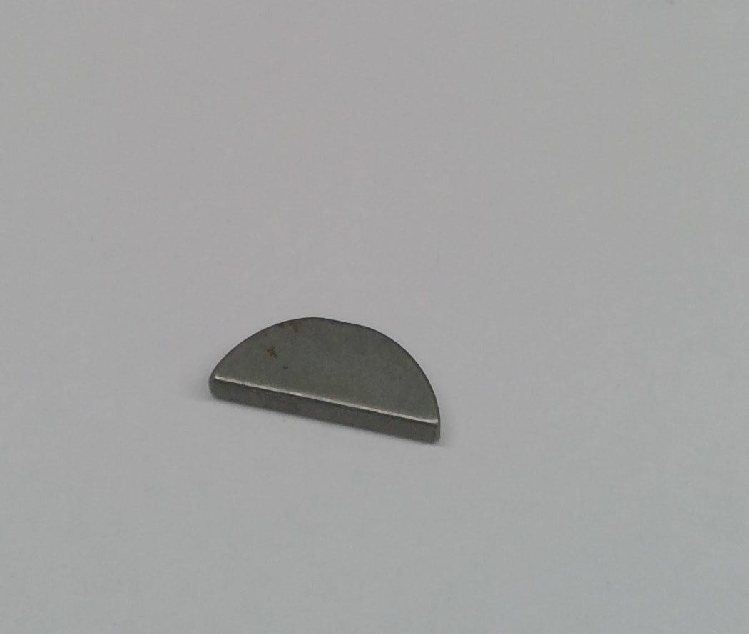 New OEM Genuine John Deere Key, Part # M44418