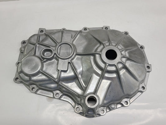 New OEM Genuine John Deere Housing Rh Transaxle, Part # M806837