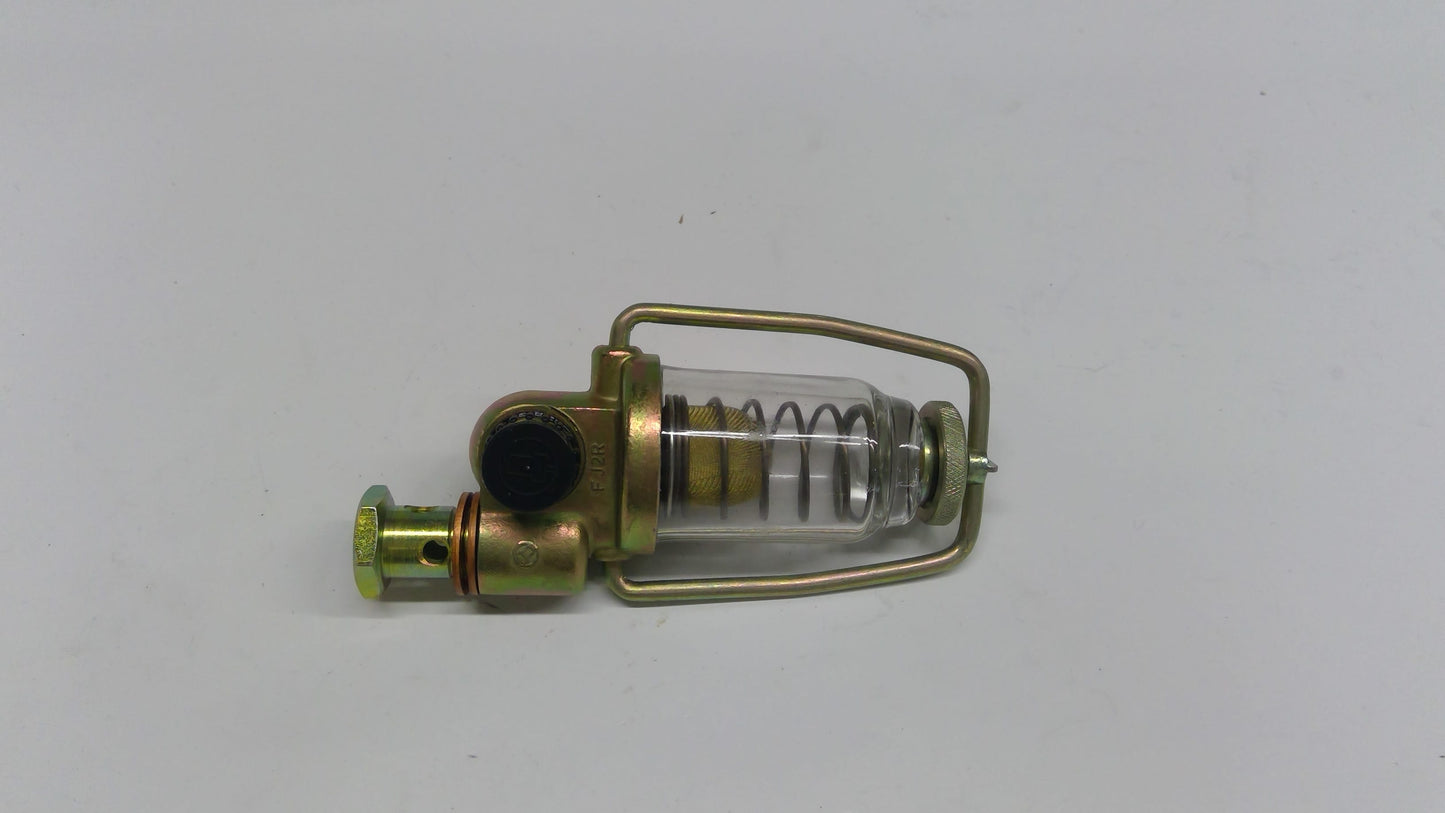 New OEM Genuine John Deere Fuel Filter, Part # PE933271