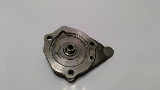 New OEM Genuine John Deere Retainer, Part # R63905