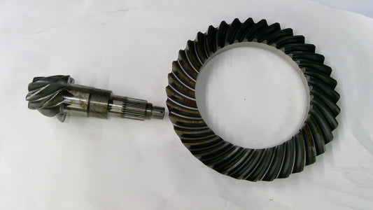 New OEM Genuine John Deere Gear Differential Spiral, Part # RE16527