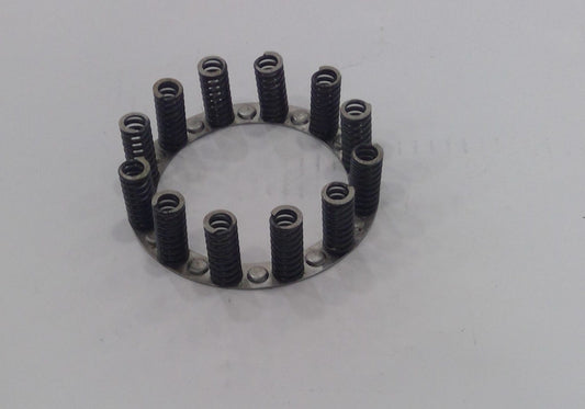 New OEM Genuine John Deere Retainer, Part # RE35440