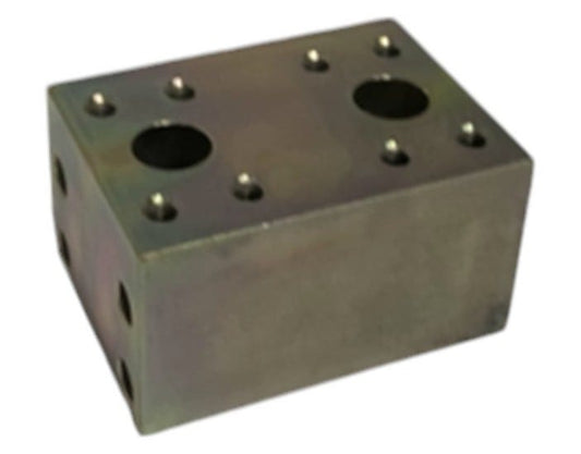 New OEM Genuine AGCO Motor Port Tee Block, Part # 71411891
