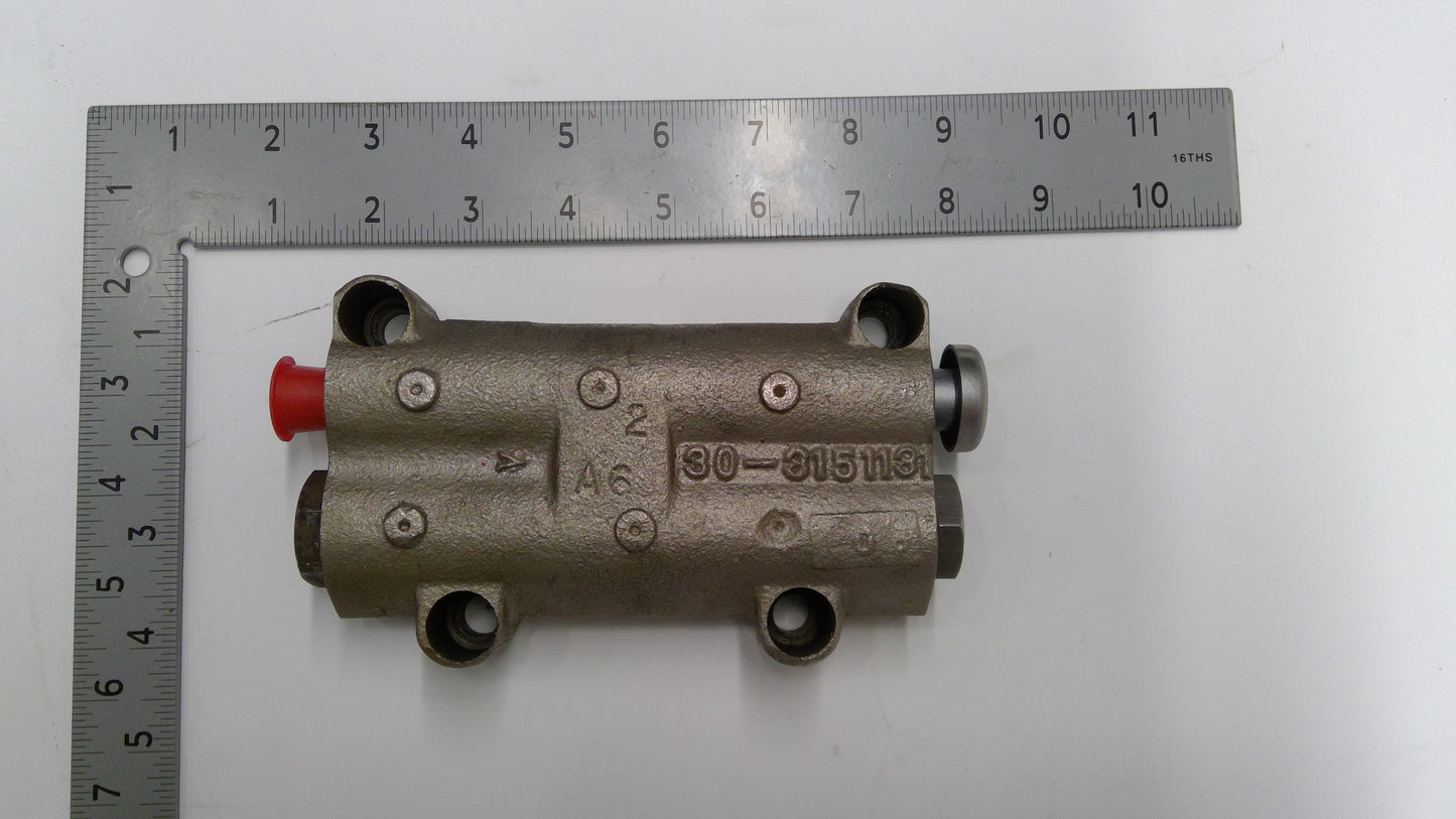 New OEM Genuine AGCO Valve, Part # 72160467
