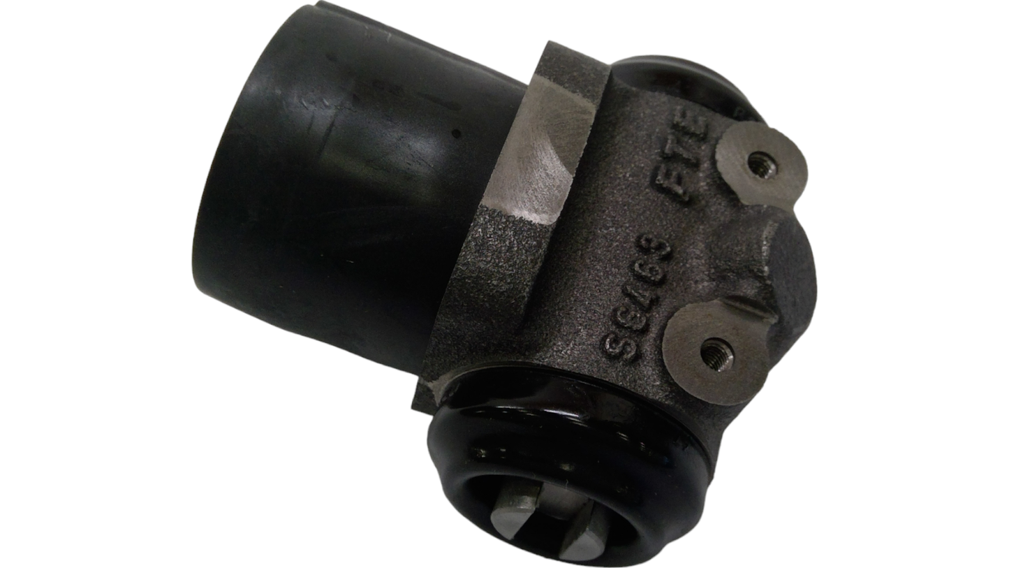 New OEM Genuine AGCO Wheel Braking Cylinder, Part # 72348074