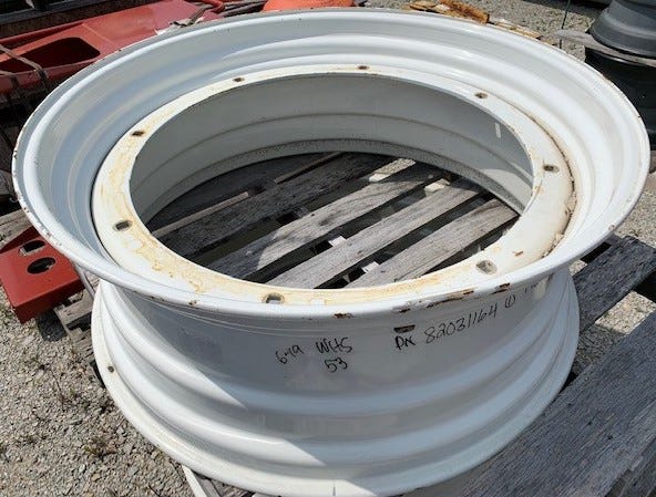 New OEM Genuine CNHi, Rim - Part # 82031164