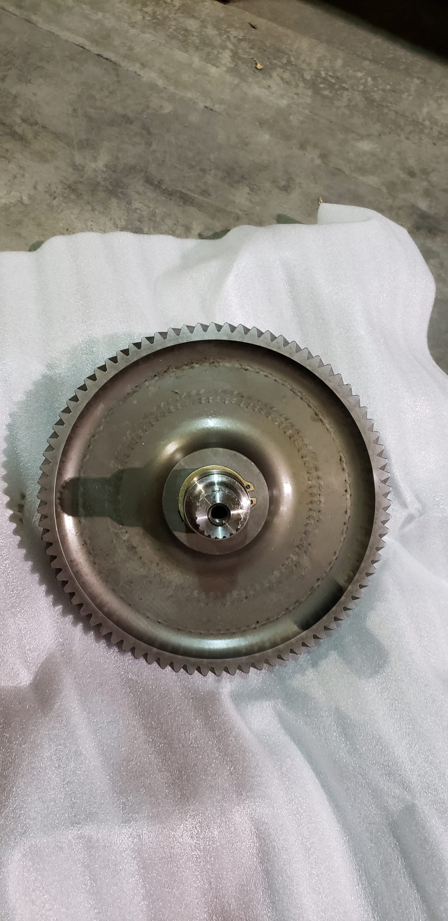 New OEM Genuine CNHi, Shaft - Part # 638604