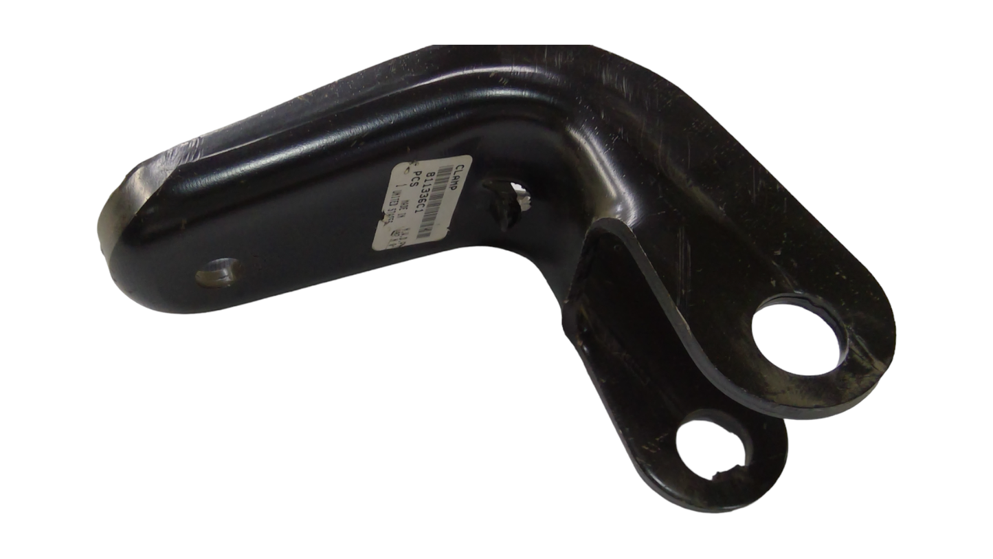 New OEM Genuine CNHi, Clamp - Part # 811336C1