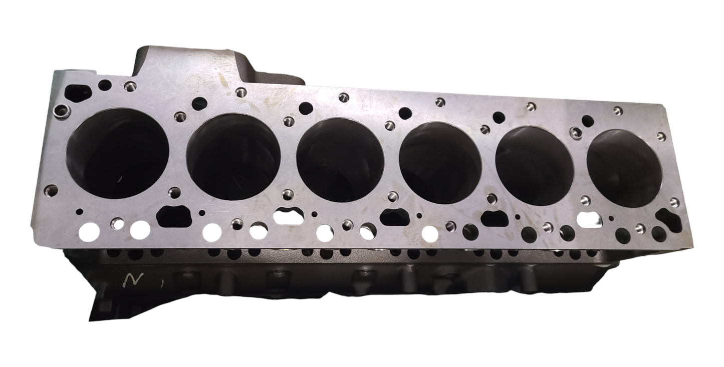 New OEM Genuine CNHi, Kit Engine Overhaul - Part # 84282784