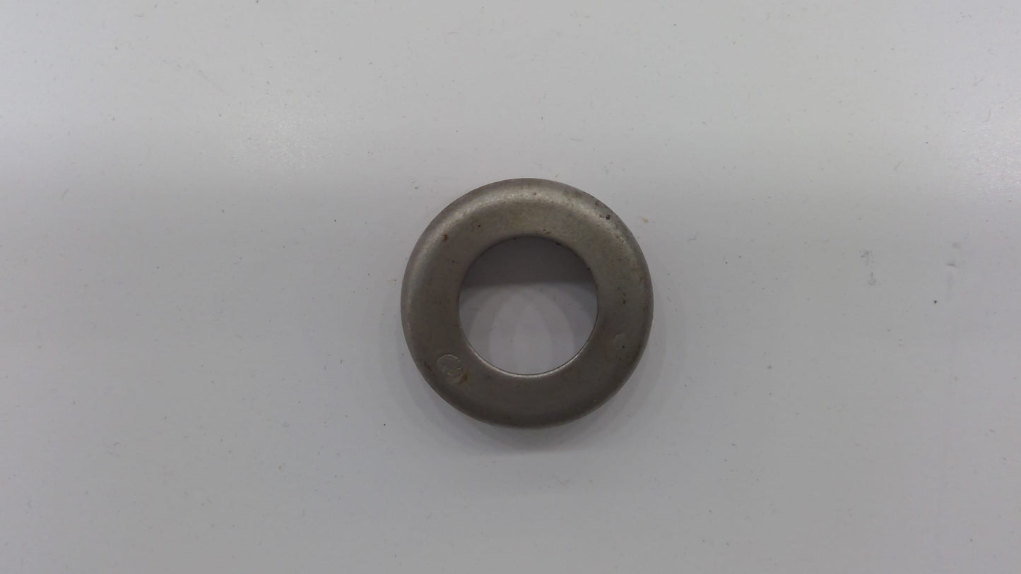 New OEM Genuine CNHi, Retainer - Part # A30875