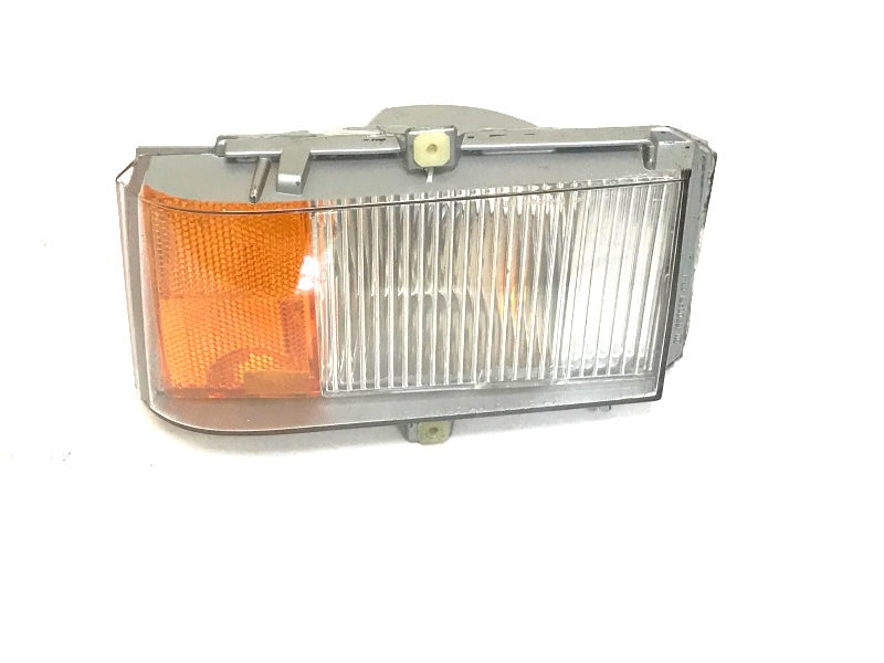 New OEM 1985-1986 Cadillac Deville FWD Driver Left Side Cornering Lamp, Part # 16500959