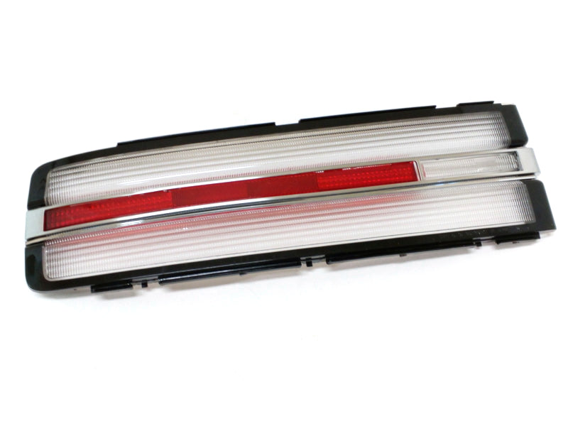 New OEM 1991-1993 Buick Regal Driver Left Tail Lamp Lens Assembly, Part # 16514225