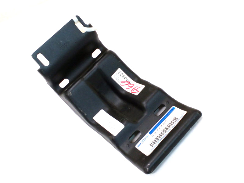 New OEM 2001-2006 Ford Expedition Front Center Running Board Mounting Bracket, Part # 1L1Z-16474-AAA