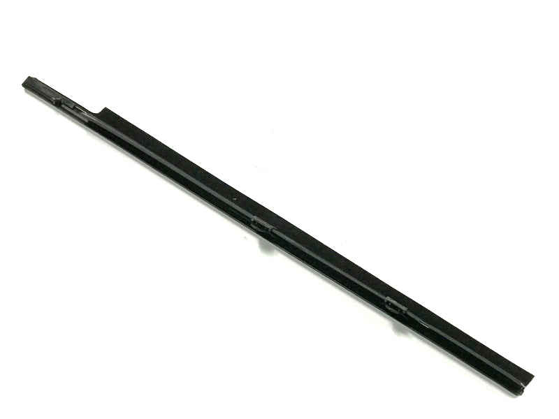New OEM 1995-1998 Pontiac Grand AM Door Sealing Weatherstrip, Part # 22606362