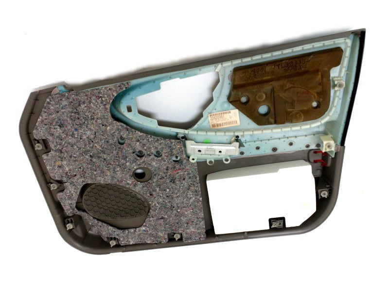 New OEM 2000-2001 Chevrolet Malibu Front Driver Left Door Trim Panel Pewter, Part # 22620061