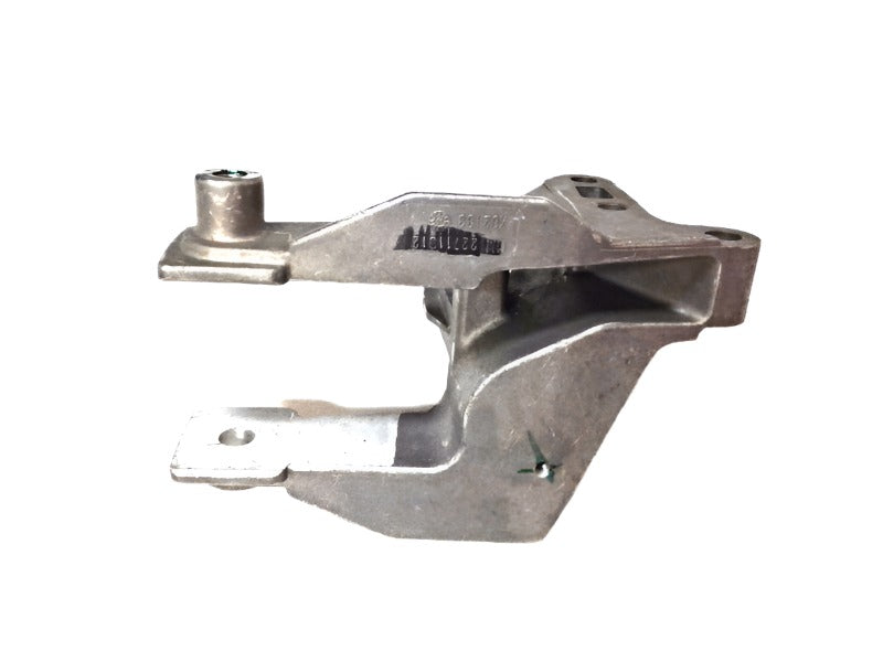 New OEM 2003-2004 Saturn Ion GM Transmission Mount Bracket, Part # 22711812