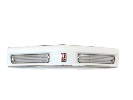 New OEM 1993 Oldsmobile Eighty Eight 1988 Royale Grille Arctic White, Part # 25612955
