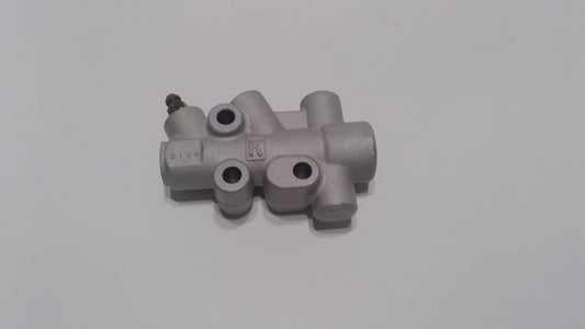 New OEM Genuine Bombardier Recreational Products, Splitter - Part # 705600800