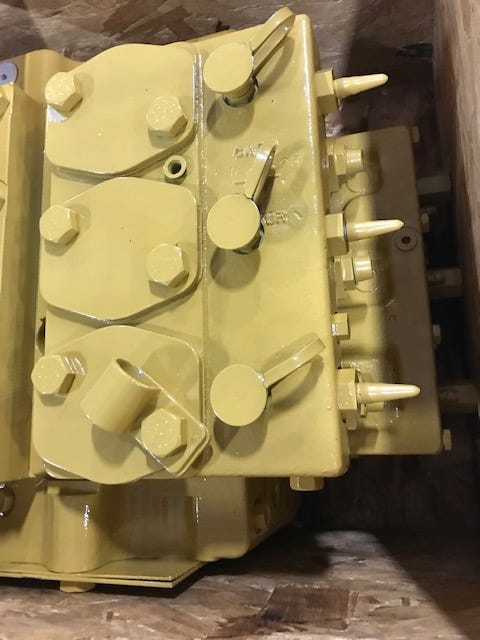 New OEM Genuine Caterpillar, Valve Gp Con - Part # 1712274