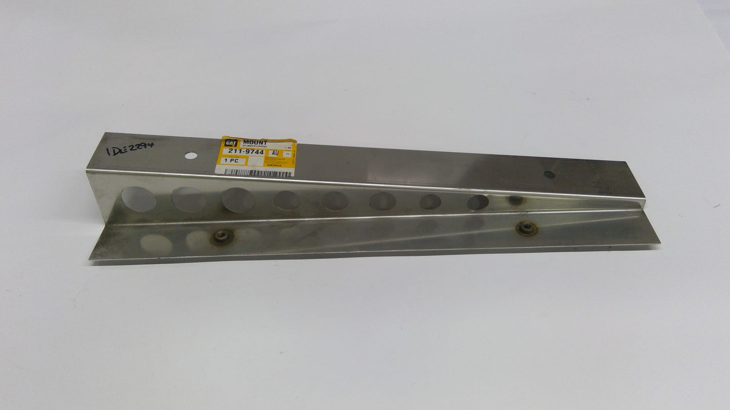 New OEM Genuine Caterpillar, Mount - Part # 2119744