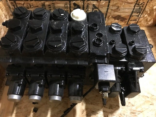 New OEM Genuine Caterpillar, Valve G - Part # 2480486