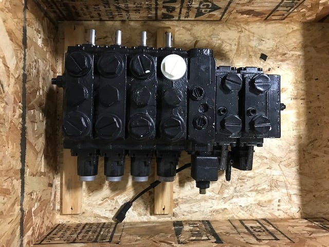 New OEM Genuine Caterpillar, Valve G - Part # 2480486