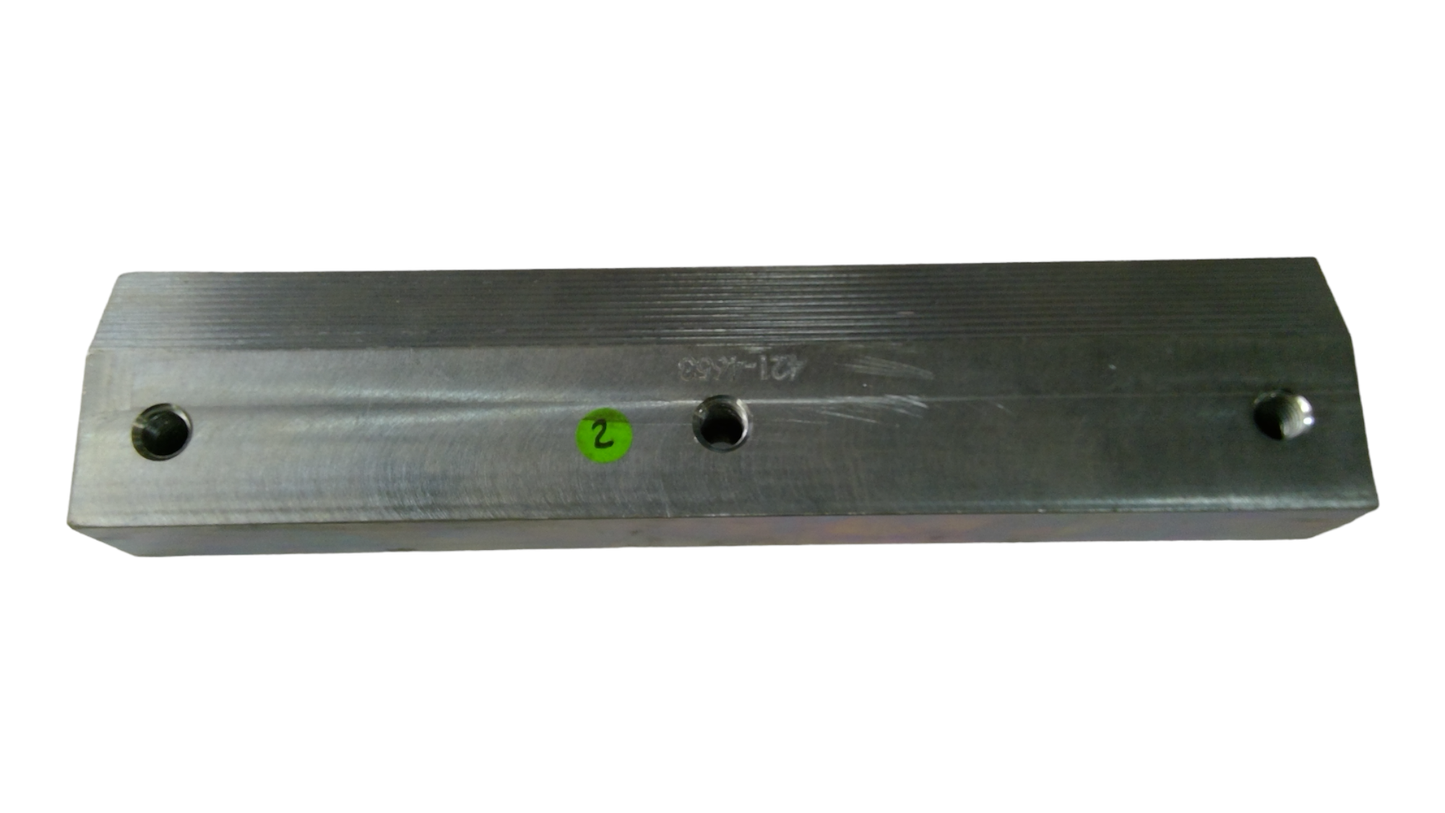 New OEM Genuine Caterpillar, Plate-Wear - Part # 4214653