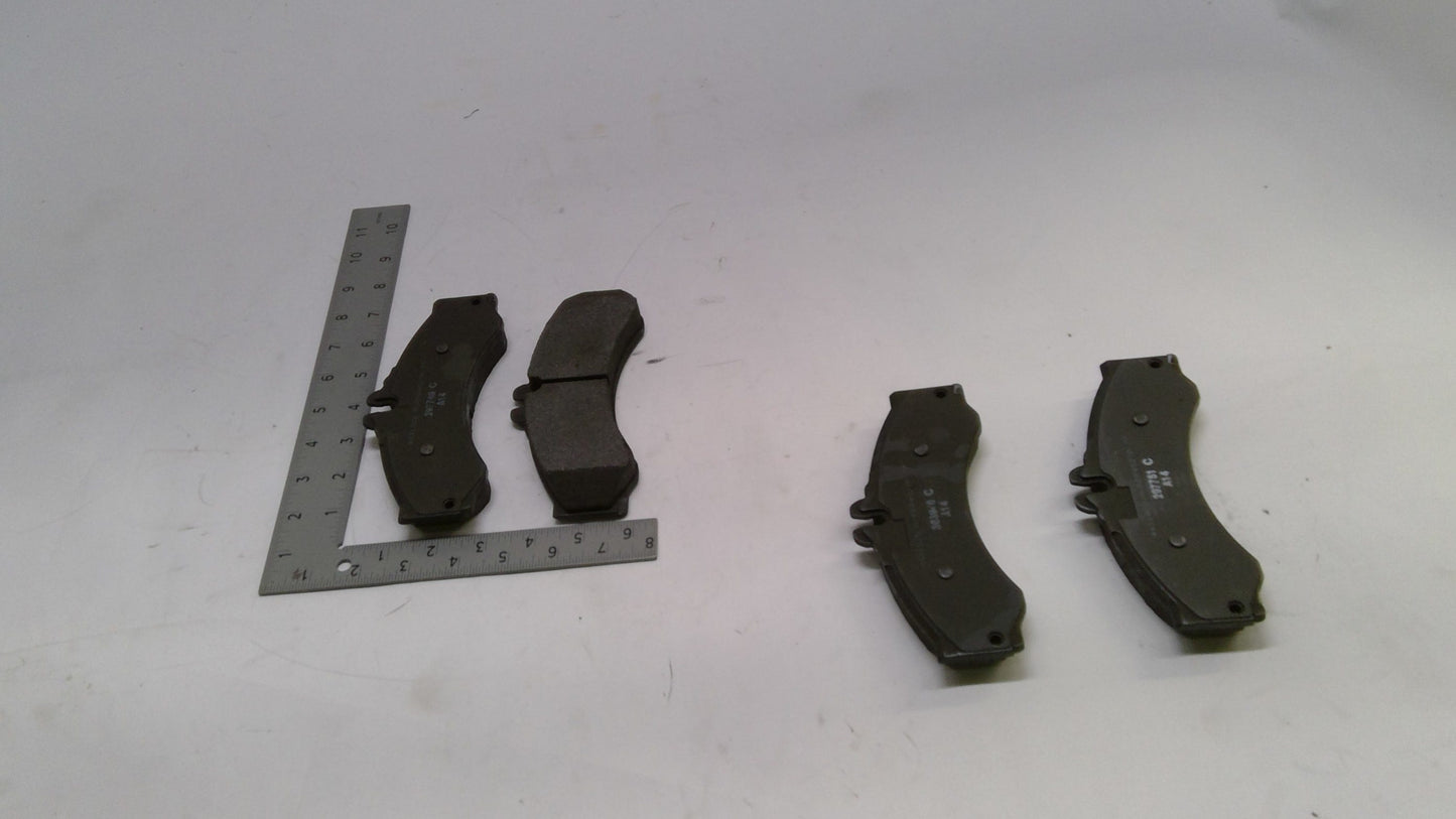 New Fits Chrysler Pad Kit-Disc Brake - Part # 2AMV1790AB