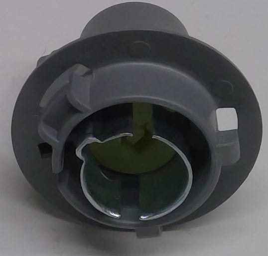 New Fits Chrysler Socket Back Up Lamp - Part # 4723364