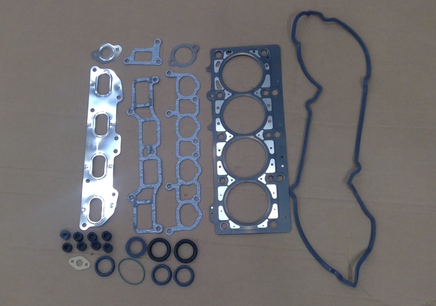 New Fits Chrysler Gasket Pkg-Engine Upper - Part # 5014135AD