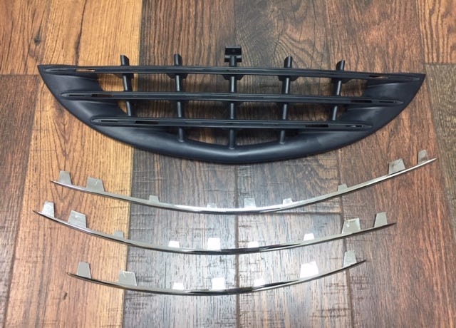New 2005 Fits Chrysler PT Cruiser Grille-Lower Cooling - Part # 5183892AA