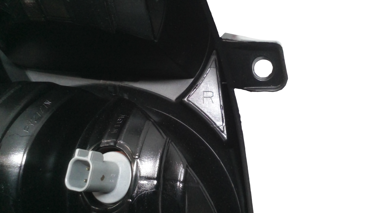 New 2007 Fits Chrysler Caliber, Compass, Patriot Lamp-Tail Stop Turn Sidemarker - Part # 5303752AG