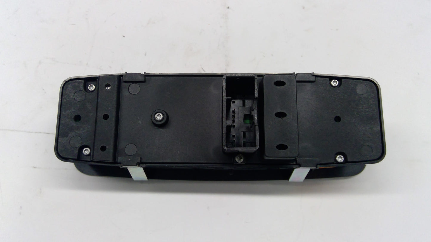 New Fits Chrysler Switch-Front Door - Part # 5PG12DX9AB