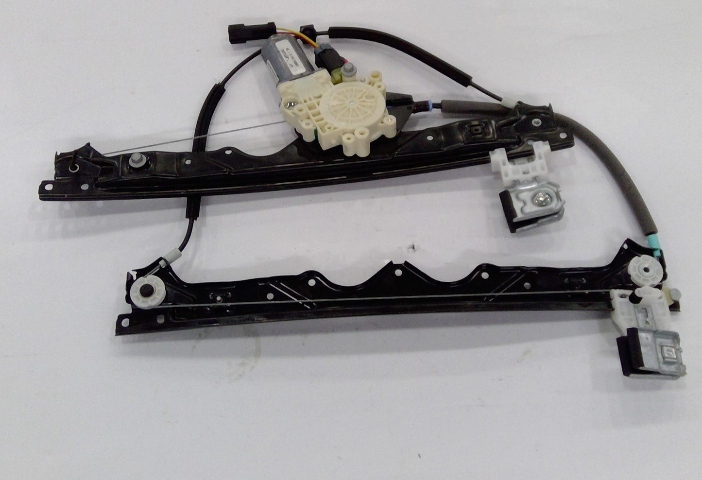 New 2005 Fits Chrysler Grand Cherokee Front Door Window Regulator - Part # 68045696AG